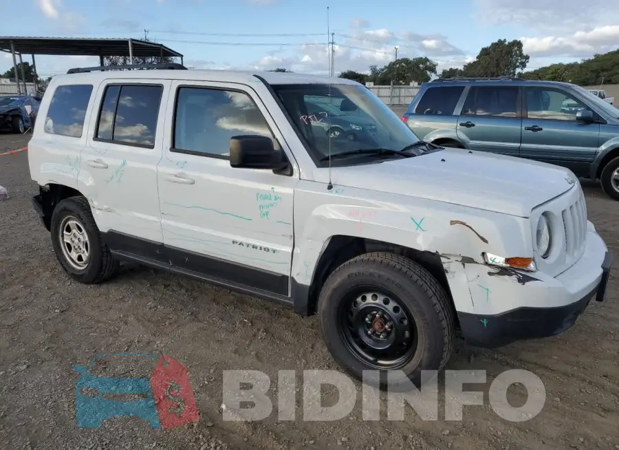 1C4NJPBAXGD526527 Photo# 4