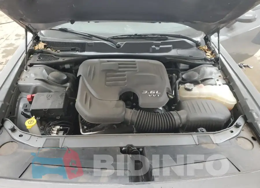 2C3CDZAG4KH668923 Photo# 11