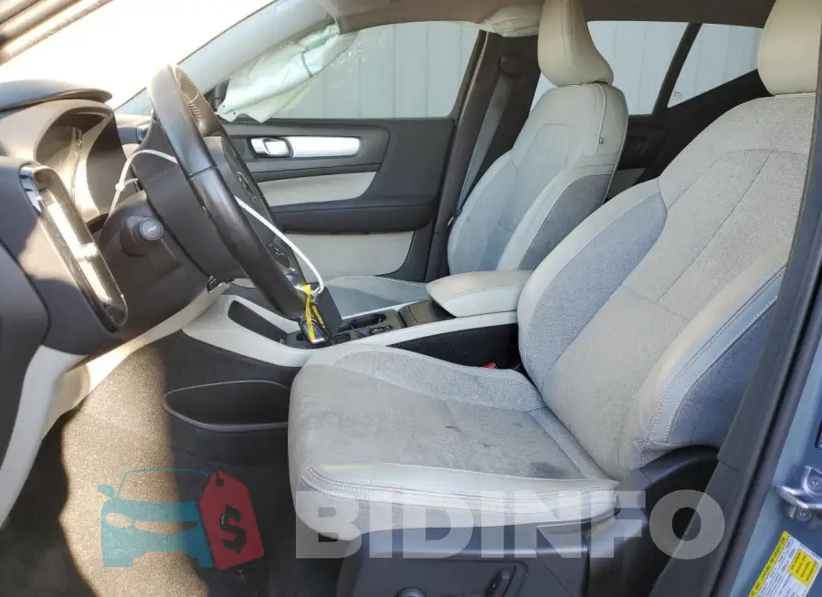 YV4162UK3L2339688 Photo# 7