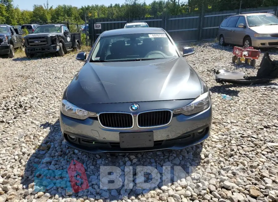 WBA8E5G53GNT41549 Photo# 5