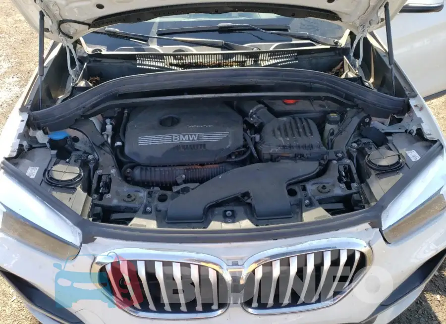 WBXJG9C02M3M70859 Photo# 12