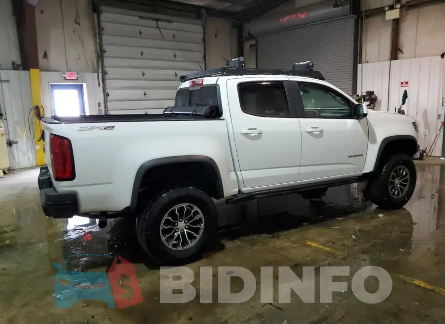 1GCPTEE18J1272635 Photo# 3