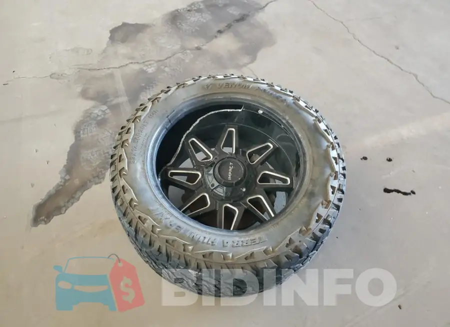 2GCRCPEC4K1111149 Photo# 12
