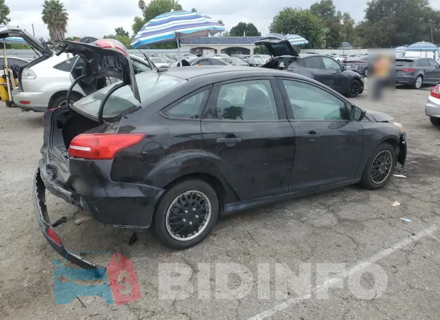 1FADP3E24JL205223 Photo# 3
