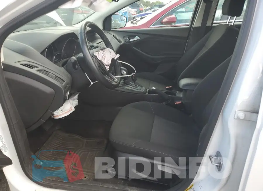 1FADP3K2XHL299672 Photo# 7