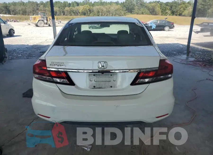 19XFB2F58FE060014 Photo# 6