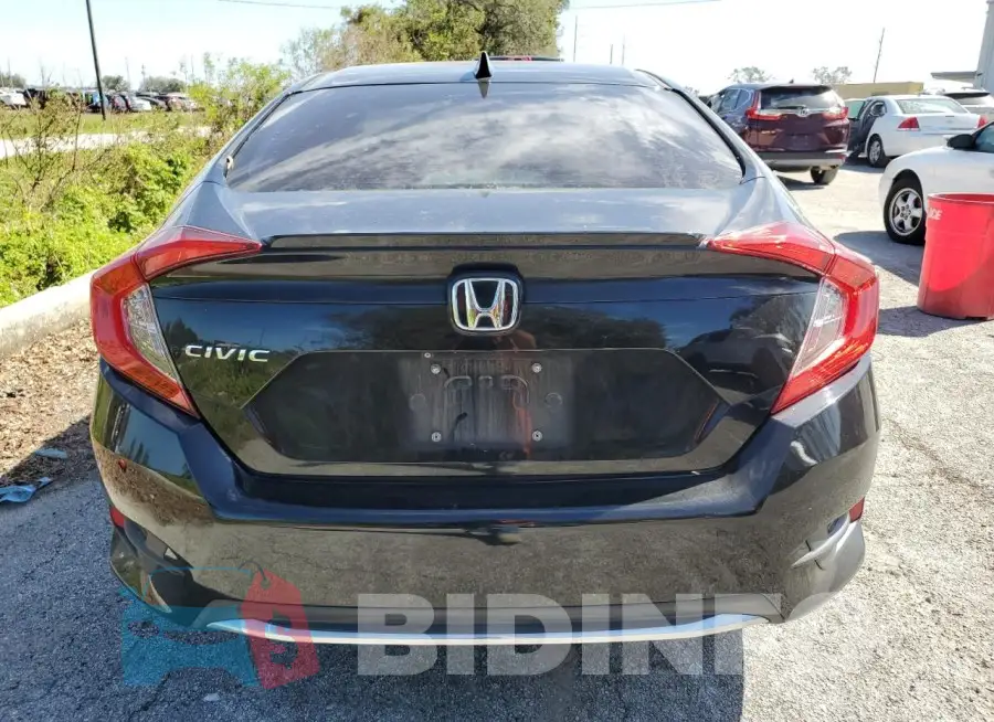 19XFC1F79KE001847 Photo# 6