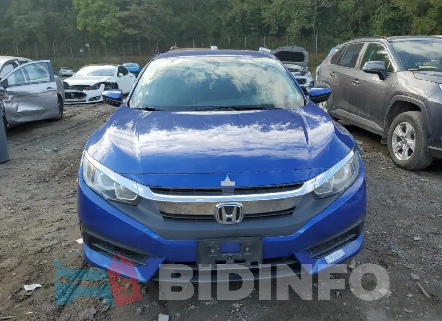 19XFC2F52HE202650 Photo# 5