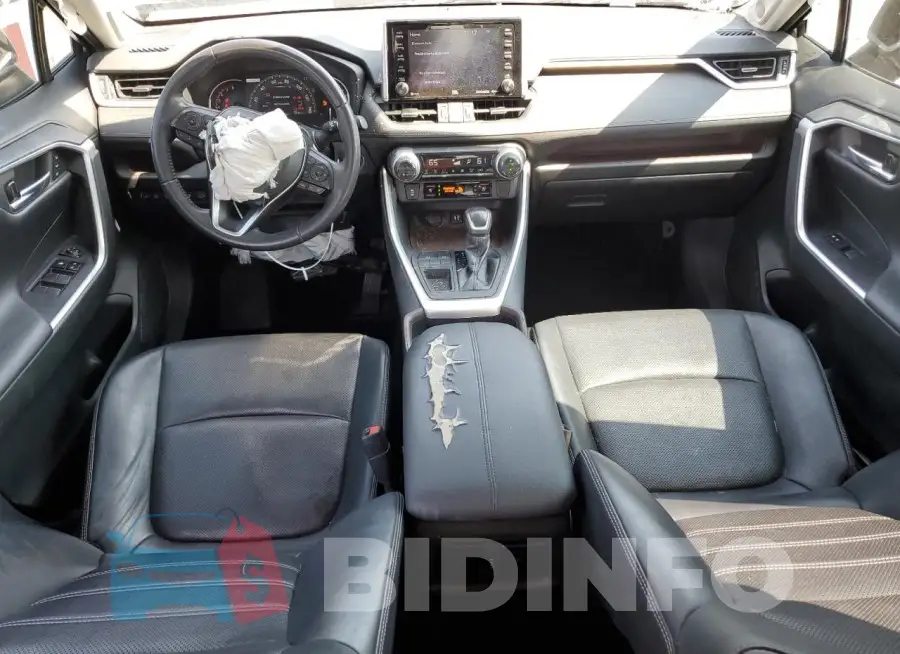 2T3Y1RFV8KW001712 Photo# 8