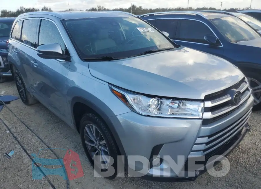 5TDKZRFH7JS550147 Photo# 4
