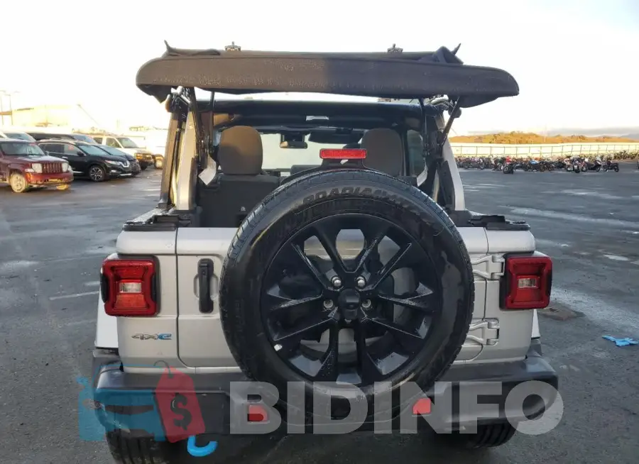 1C4RJXP64RW274867 Photo# 6