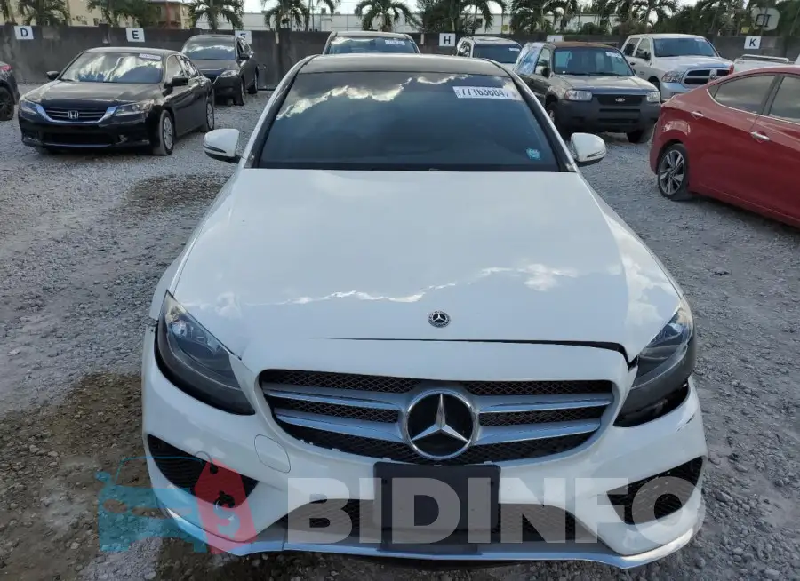 55SWF4JB6JU253115 Photo# 5