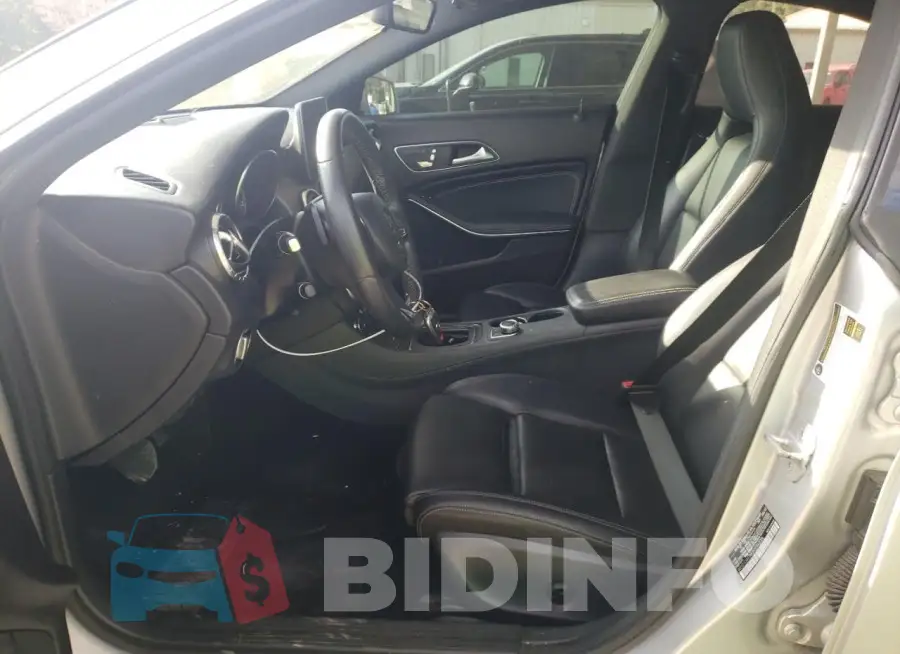 WDDSJ4EB8JN594239 Photo# 7