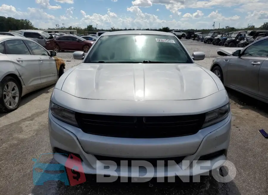 2C3CDXBG6KH742975 Photo# 5