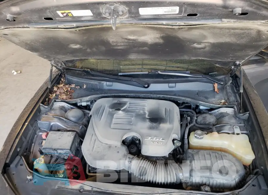 2C3CDXJG9HH624011 Photo# 11
