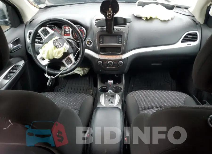 3C4PDCAB8LT243468 Photo# 8