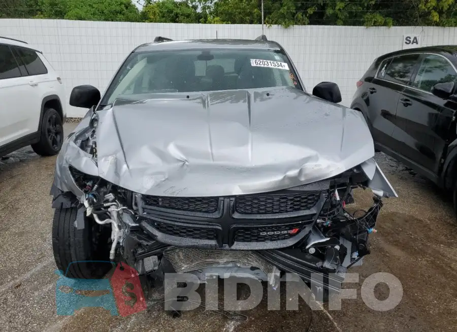 3C4PDCAB8LT243468 Photo# 5