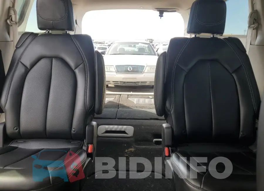 2C4RC1BG8PR607679 Photo# 10