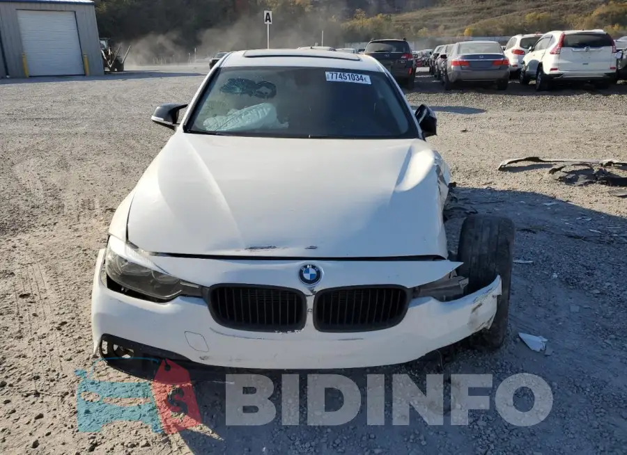 WBA8E1G56GNT99714 Photo# 5