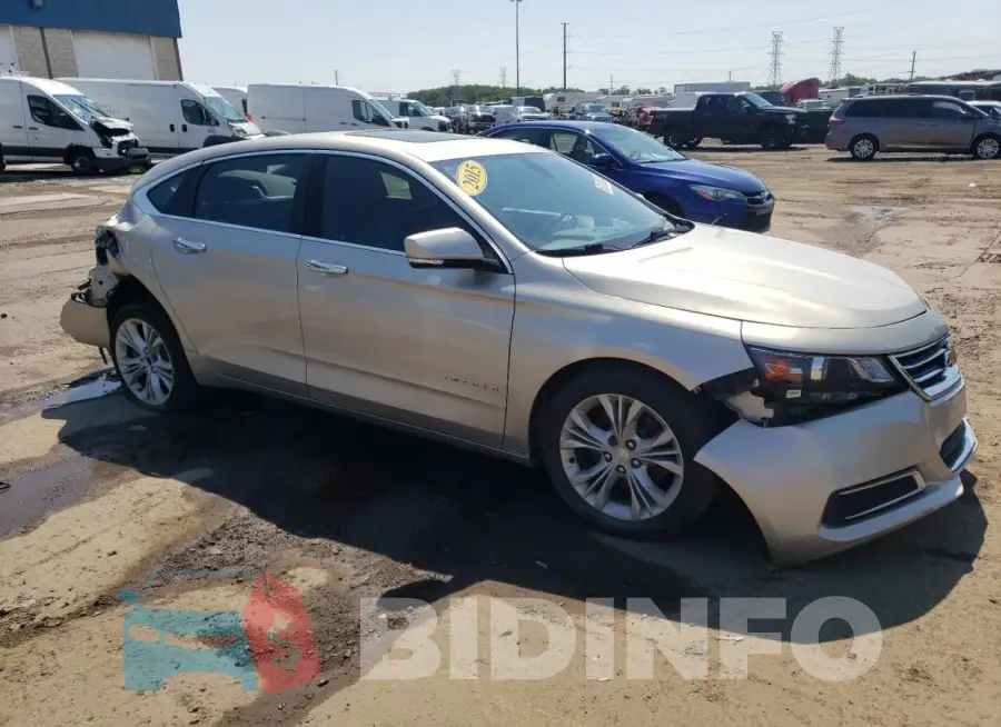 2G1115SL2F9158689 Photo# 4