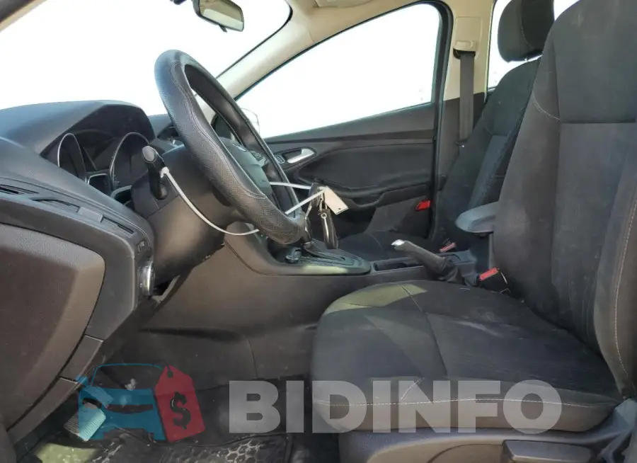 1FADP3F2XHL341607 Photo# 7