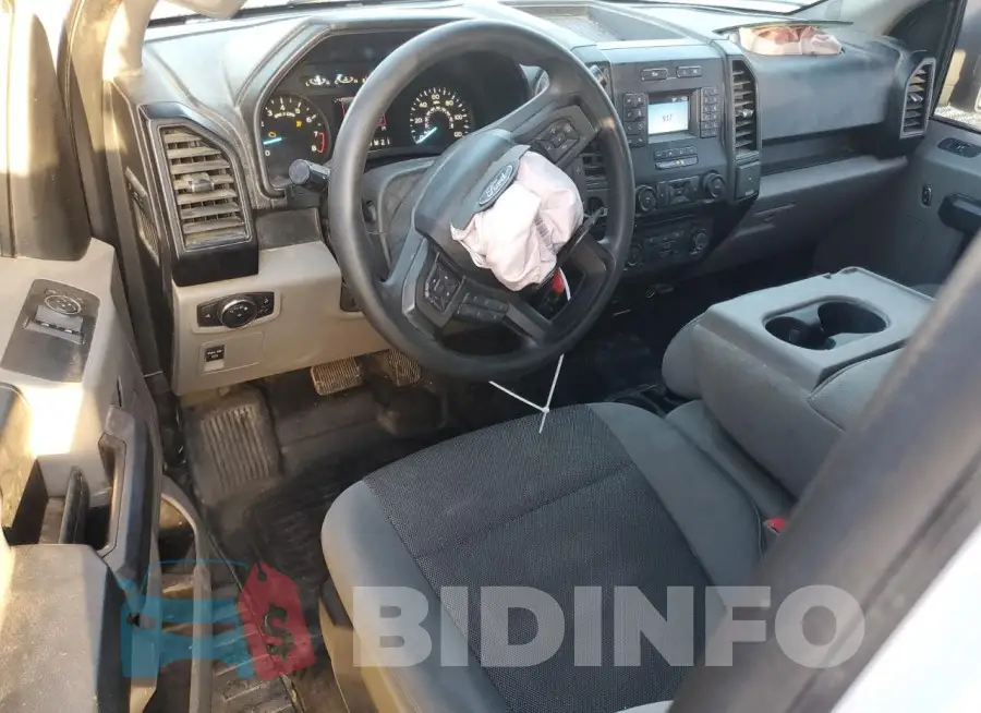 1FTMF1CBXJKC84438 Photo# 8