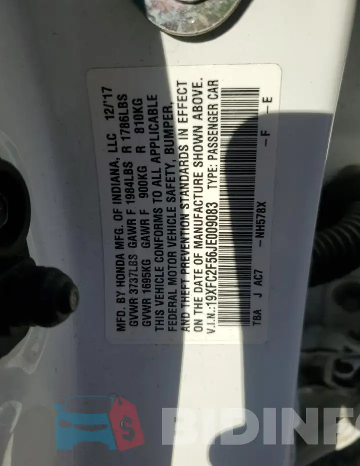 19XFC2F56JE009083 Photo# 12