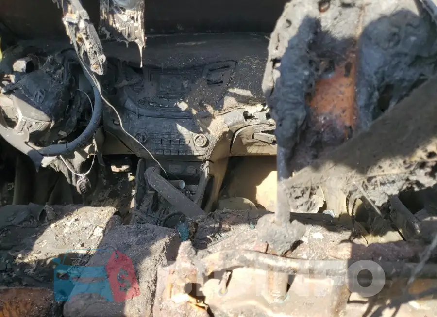 KM8J33A23HU492018 Photo# 8