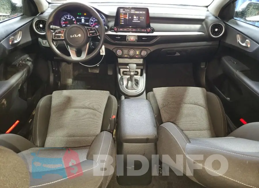3KPF24AD4PE511239 Photo# 8