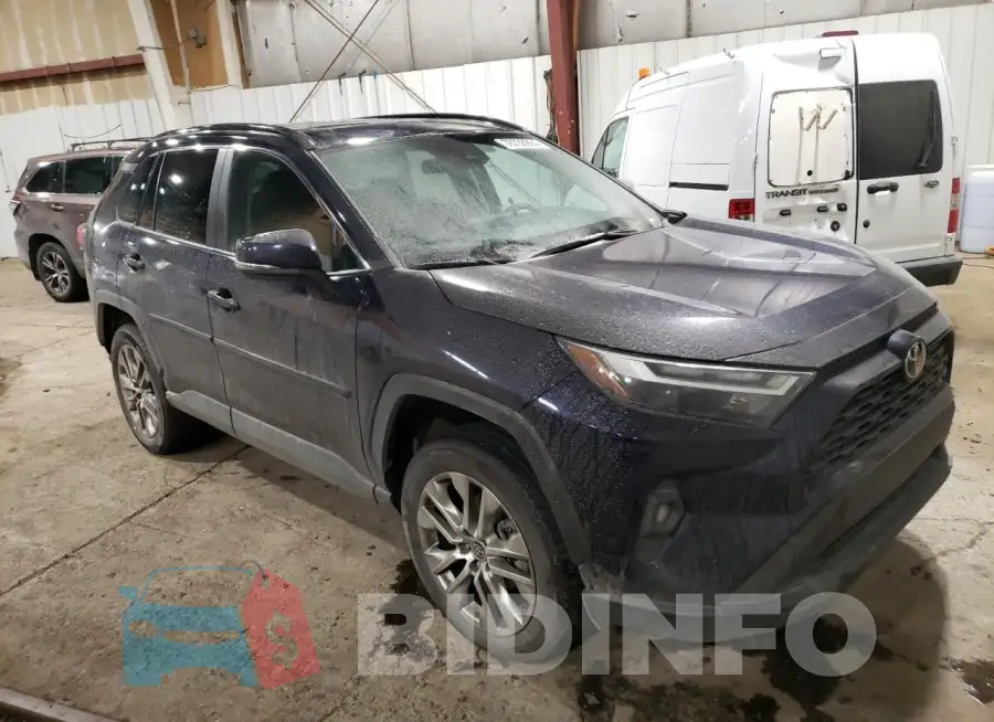 2T3A1RFV6RW427460 Photo# 4