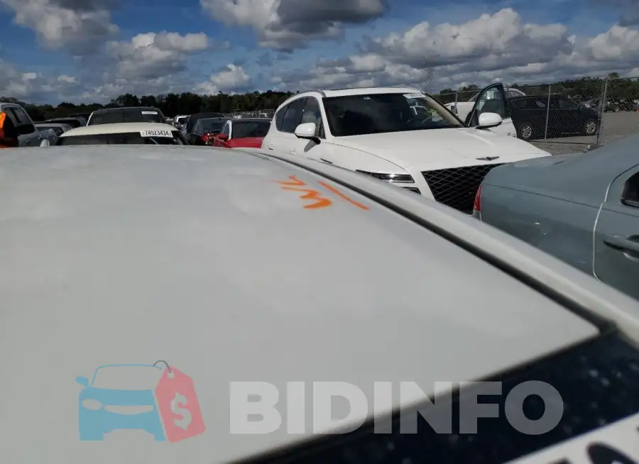 5YFB4MDE8RP115524 Photo# 12
