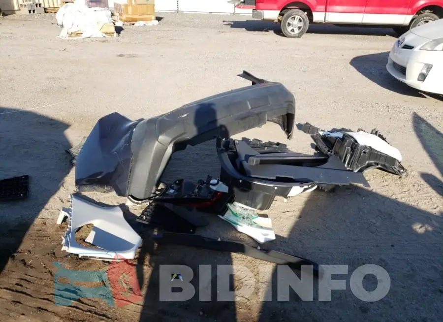 JTMW1RFV5KD038446 Photo# 13