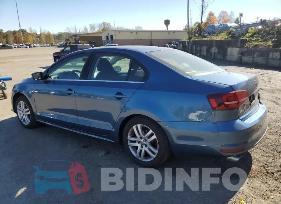 3VW2B7AJ3HM213257 Photo# 2