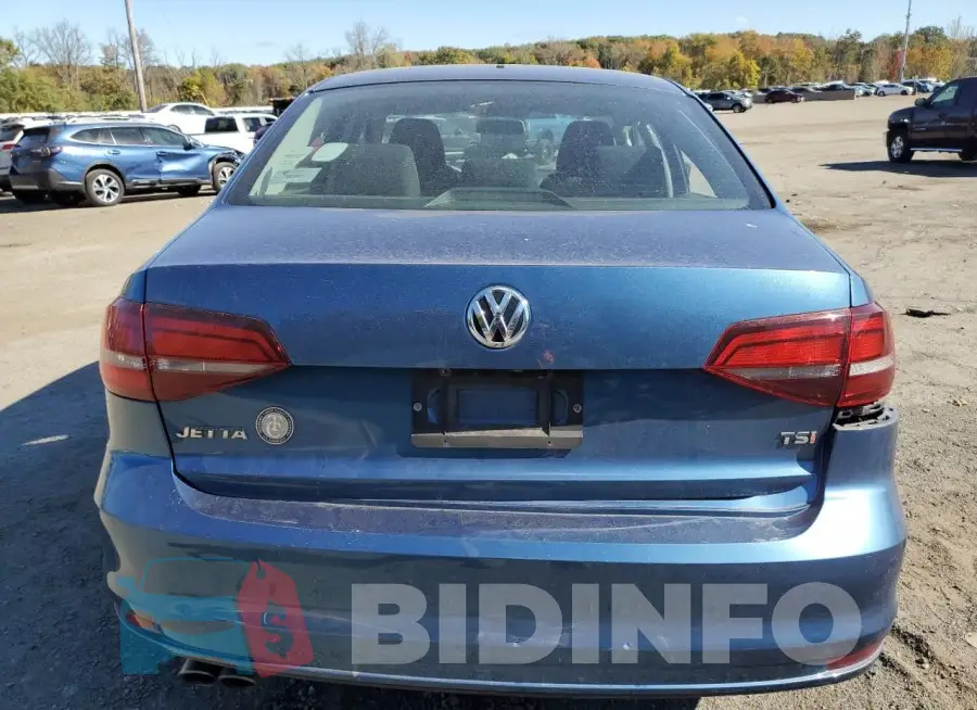 3VW2B7AJ3HM213257 Photo# 6