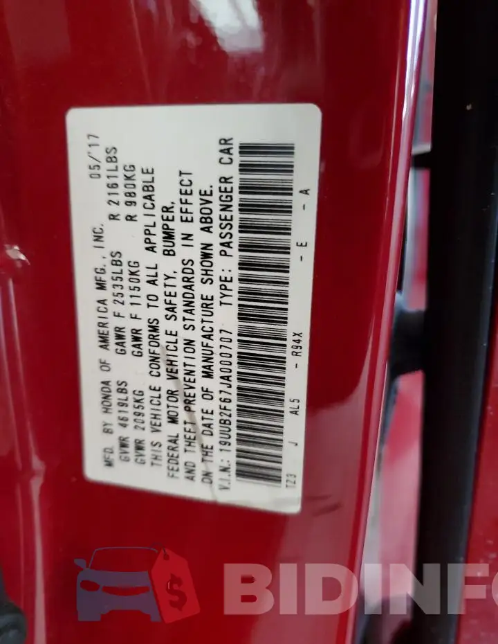 19UUB2F67JA000707 Photo# 12