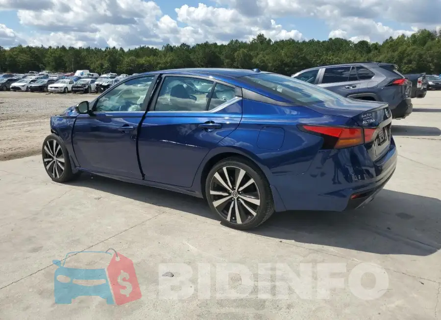 1N4BL4CV8LC250044 Photo# 2