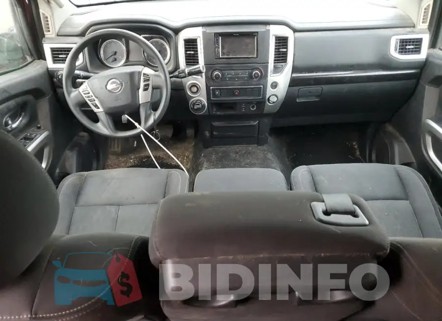 1N6AA1EJ5JN520012 Photo# 8