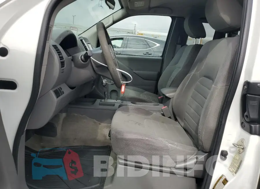 1N6BD0CT0HN749072 Photo# 7