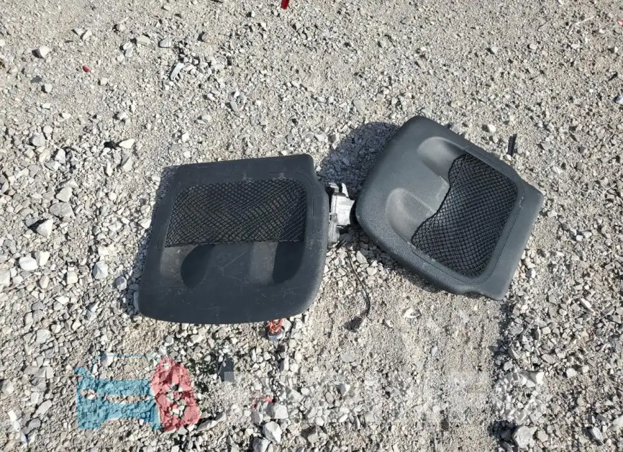 KL4CJASB2FB030431 Photo# 13