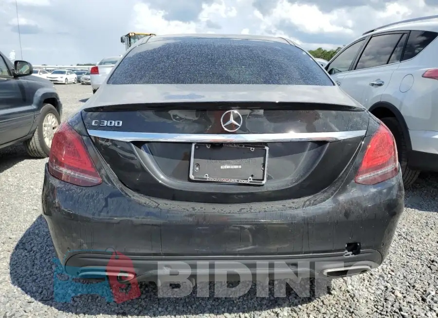 55SWF8DB5KU320176 Photo# 6