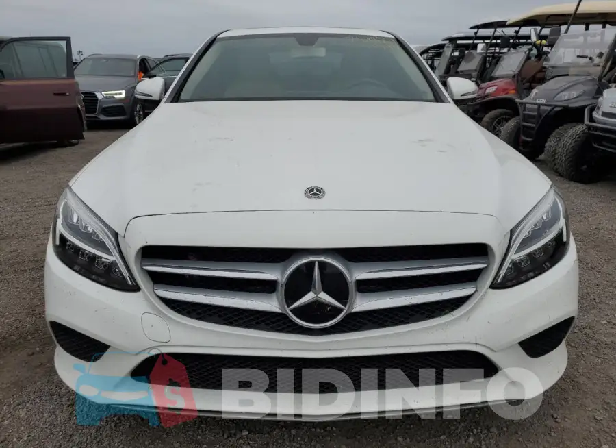55SWF8DB8KU298433 Photo# 5