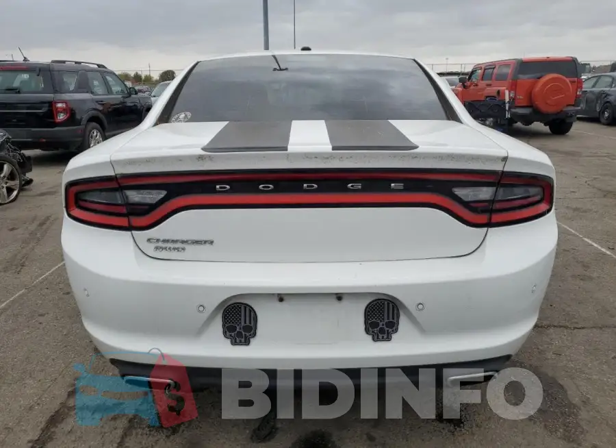 2C3CDXFG9FH858879 Photo# 6