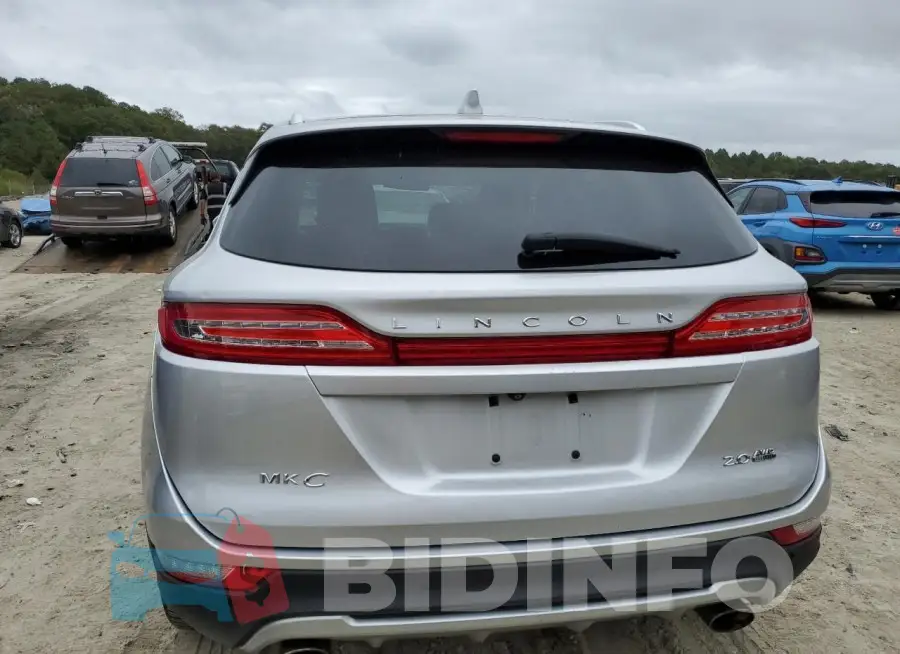 5LMCJ2A96FUJ12332 Photo# 6