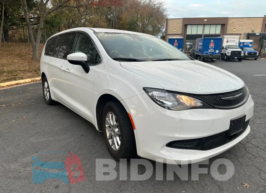 2C4RC1CG8PR533517 Photo# 1