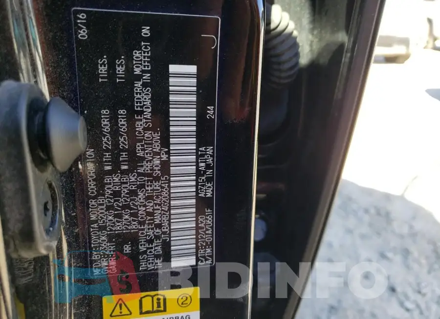 JTJBARBZ4G2086415 Photo# 12