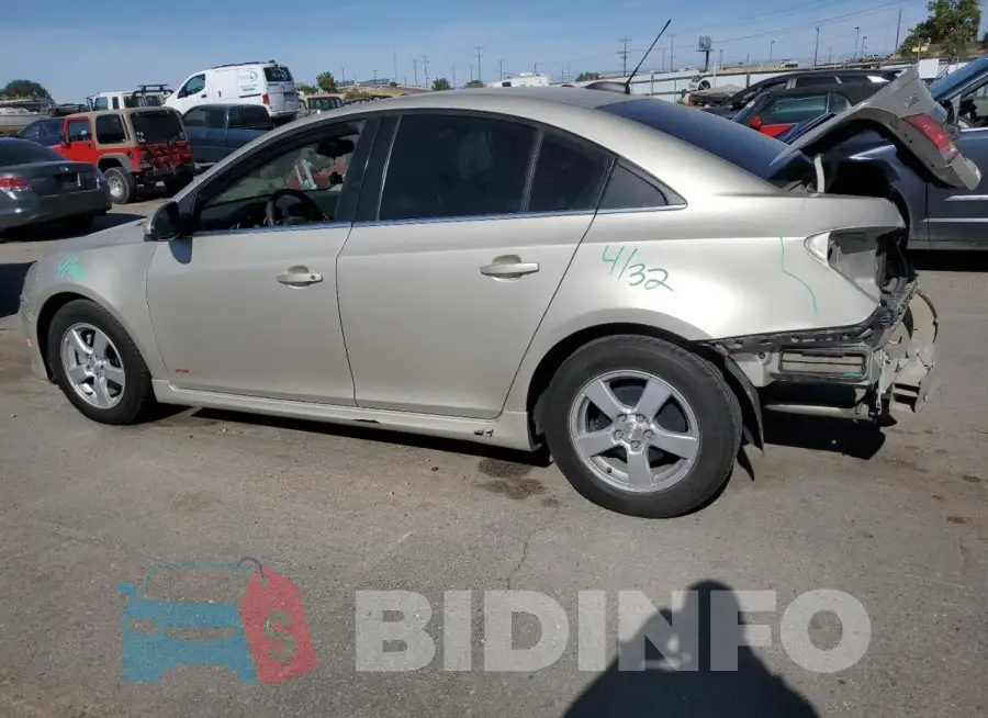 1G1PC5SB8F7268255 Photo# 2