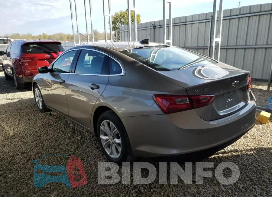 1G1ZD5ST2RF218301 Photo# 2