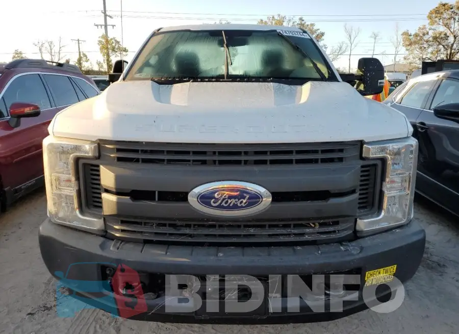 1FTBF2A68HEB45291 Photo# 5