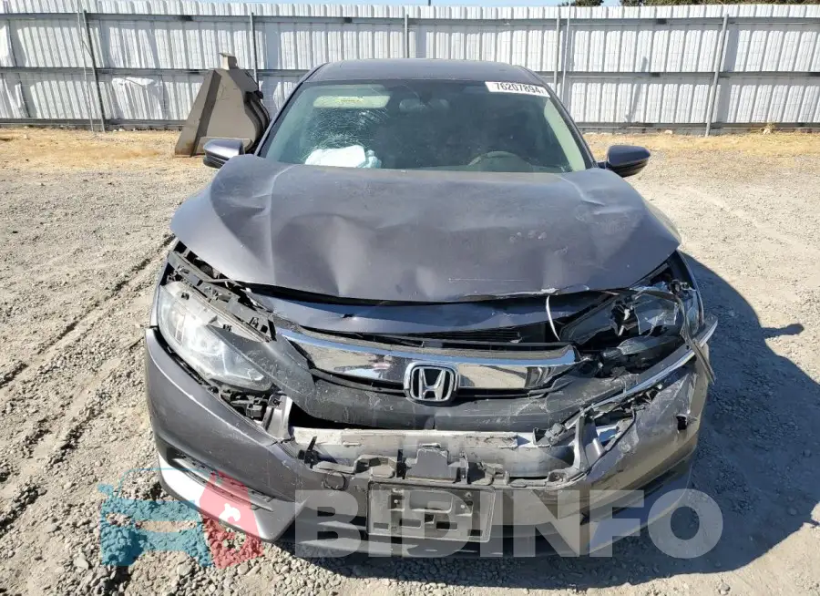 19XFC2F72HE222804 Photo# 5