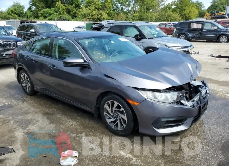 19XFC2F74GE029844 Photo# 4